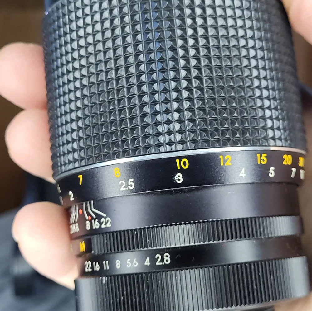 Samigon 135mm UV Camera Lens with Case